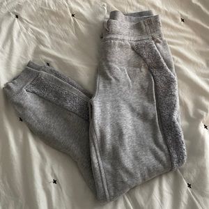Lululemon Scuba High Rise Jogger